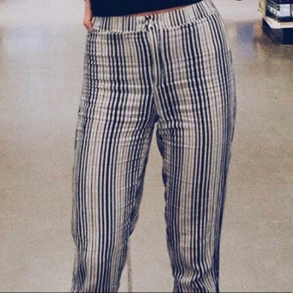 Brandy Melville pants